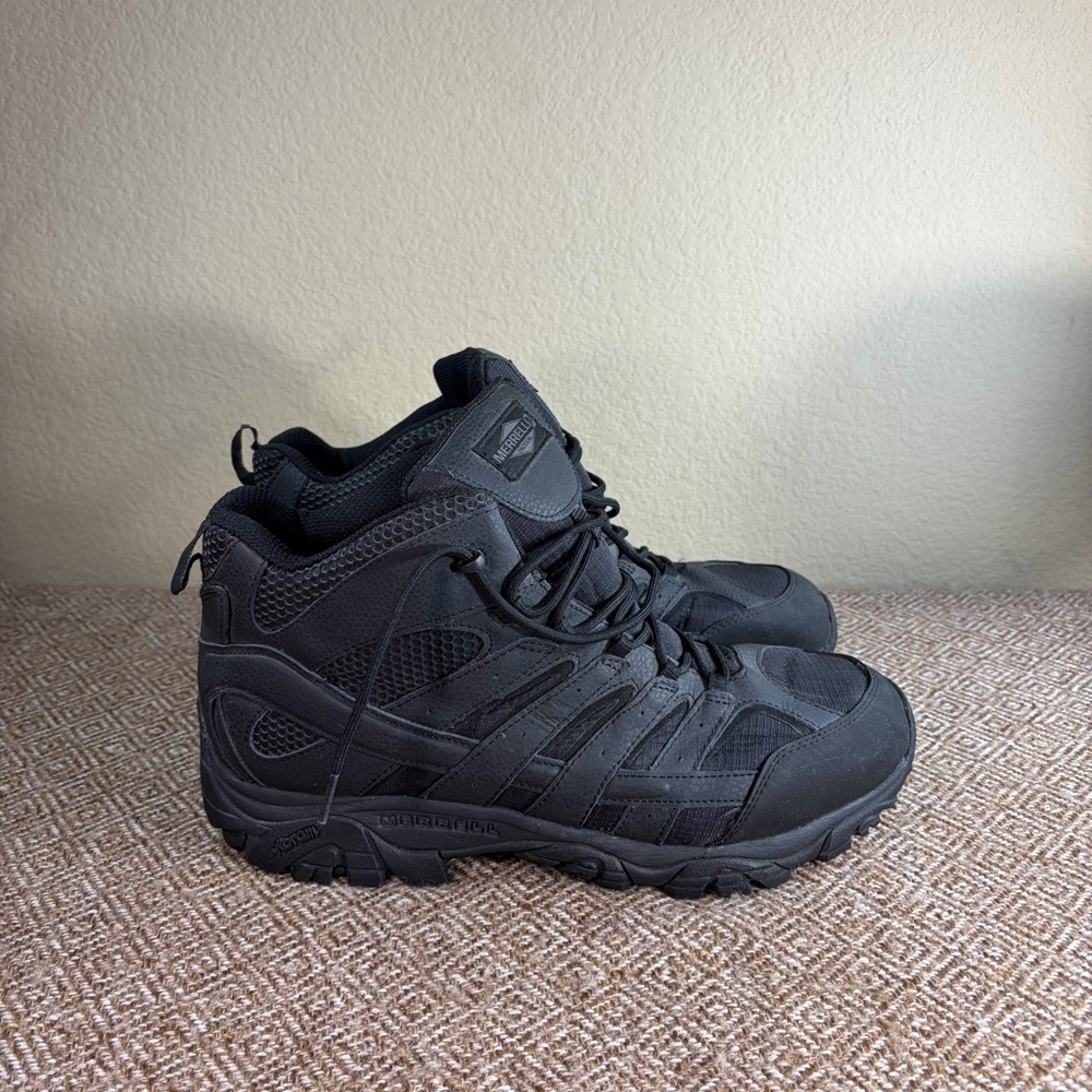 Merrell Moab 2 Mid Tactical Duty Boots Men's Sz 13W Black Vibram Sole Outdoor